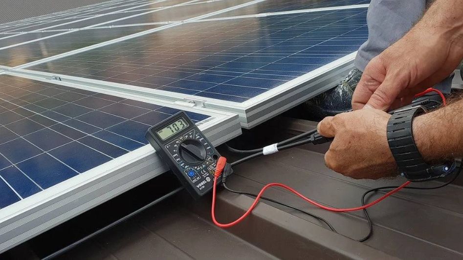 solar panels output